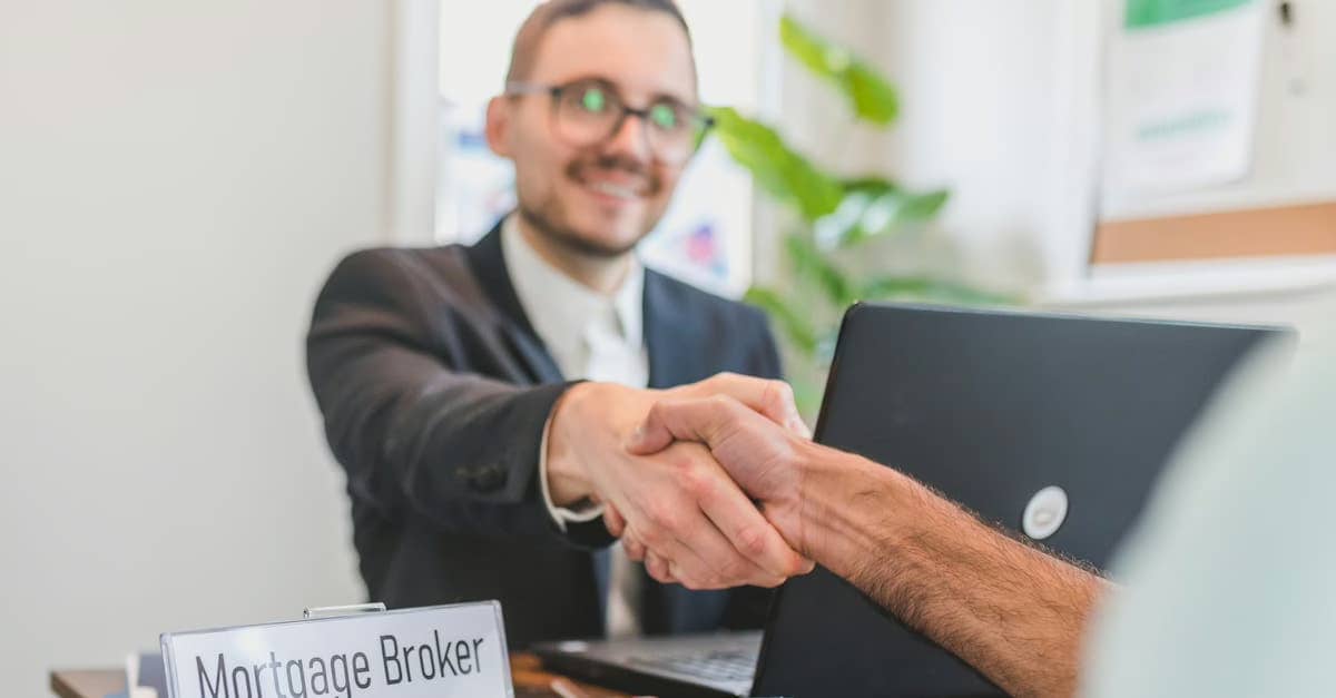 The Ultimate Guide to Essential Tools for Transaction Coordinators