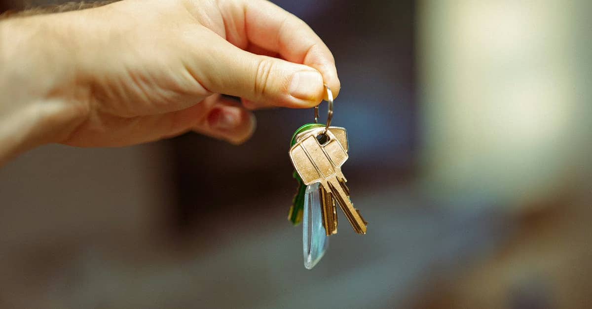 How Real Estate Brokers Can Help Airbnb Hosts Succeed