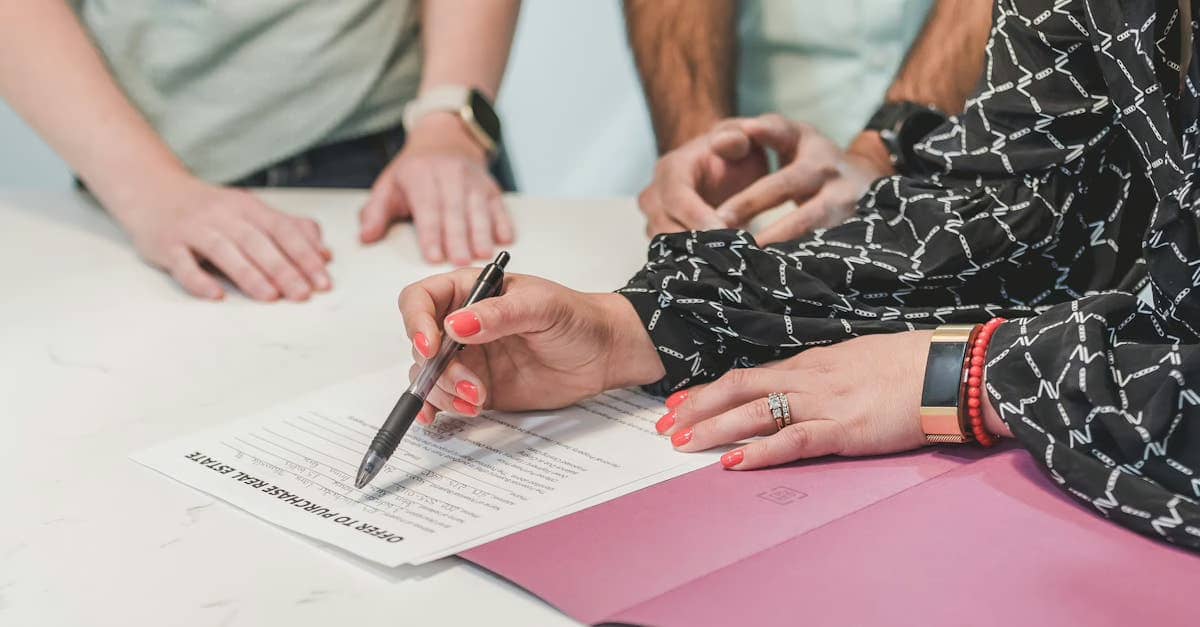 Mastering Client Relations: A Virtual Assistant's Guide to CRM