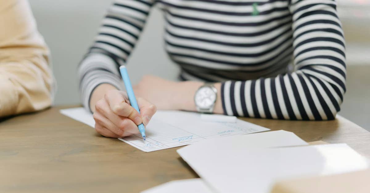 Elevate Real Estate Efficiency with AI Closing Documents Generator